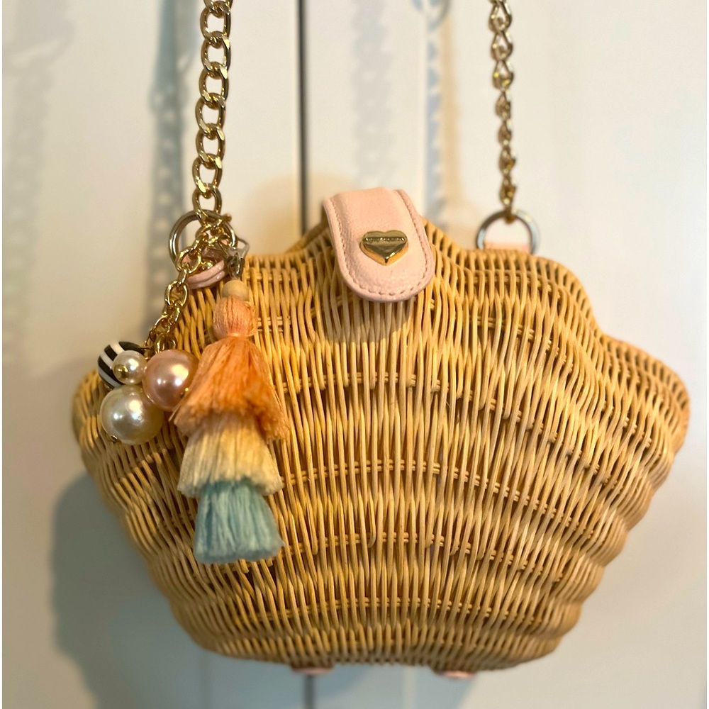Betsey Johnson, rattan shell purse
